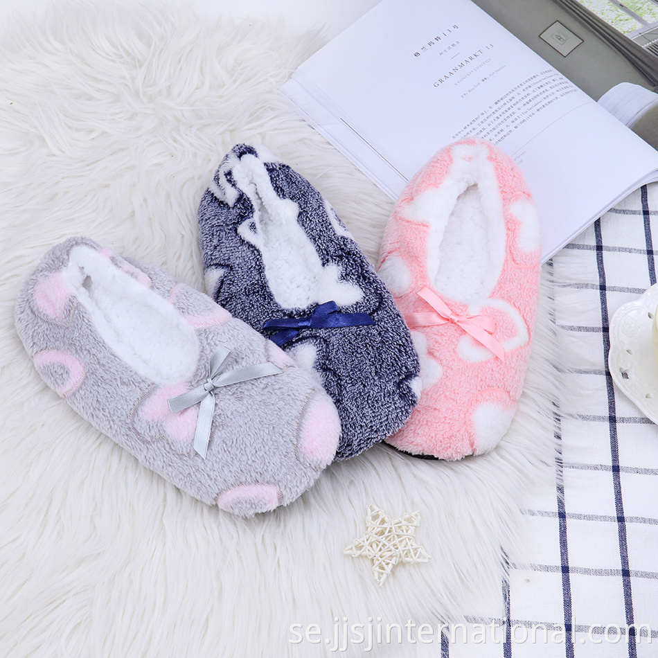 Heart Pattern Thermal Floor Slippers